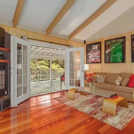Hau'Oli Place Tiki Cottage In فولكانو المظهر الخارجي الصورة