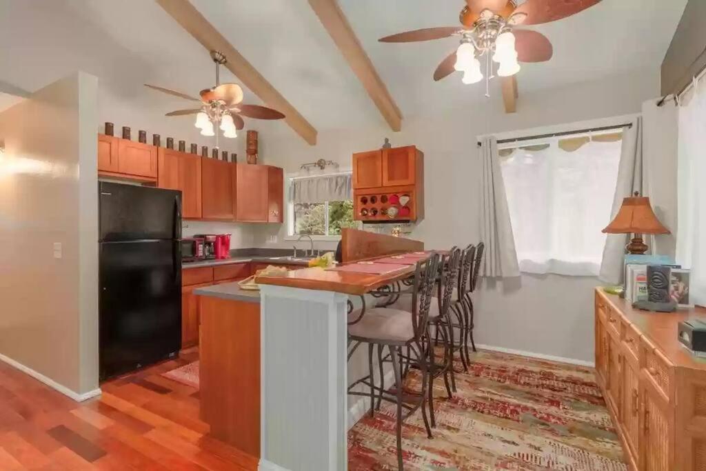 Hau'Oli Place Tiki Cottage In فولكانو المظهر الخارجي الصورة